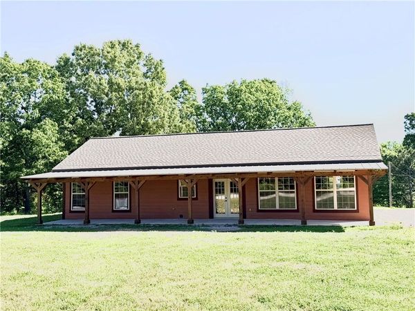 8030 Norvel Drive , Harrison, AR 72601
