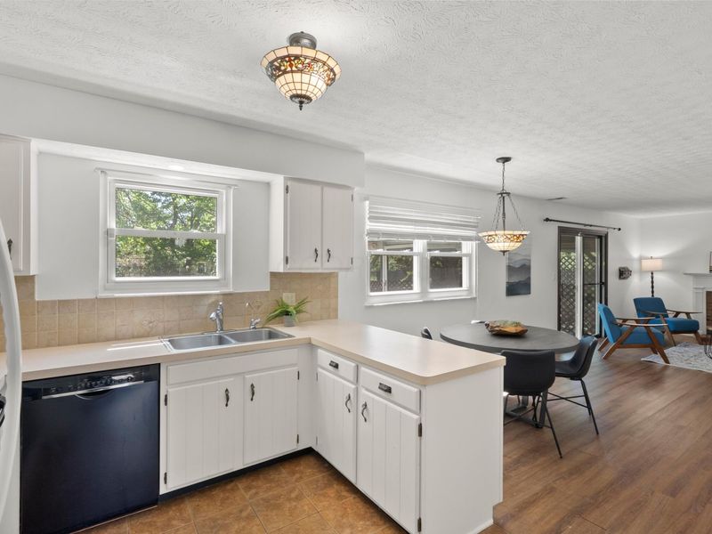 6579 Glacier Avenue , Reynoldsburg, OH 43068 Photo 12