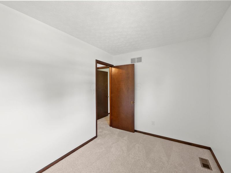 6579 Glacier Avenue , Reynoldsburg, OH 43068 Photo 25
