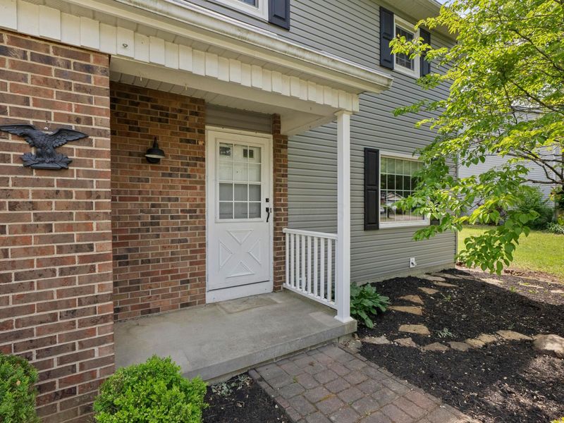 6579 Glacier Avenue , Reynoldsburg, OH 43068 Photo 3