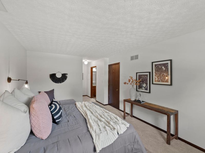 6579 Glacier Avenue , Reynoldsburg, OH 43068 Photo 34