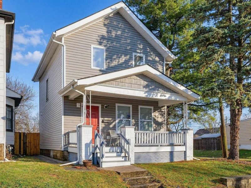 749 Siebert Street, Columbus, OH 43206 Photo 2