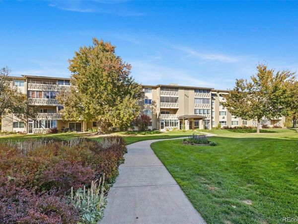 650 S Alton Way , Unit 3B, Denver, CO 80247
