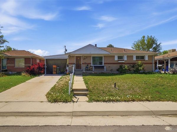 7887 Quivas Way, Denver, CO 80221