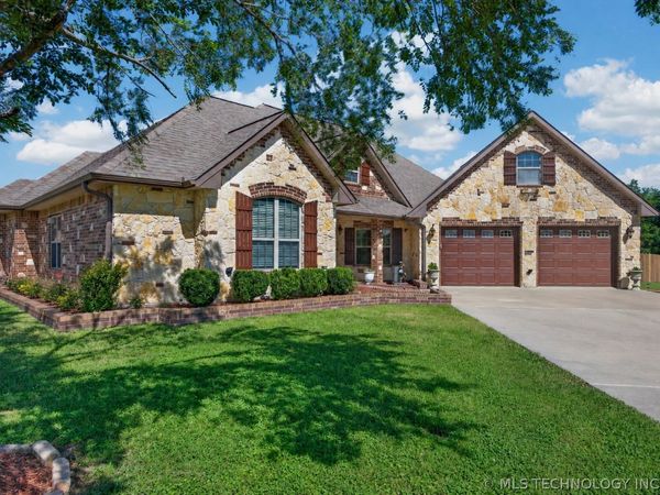 1379 S Willow Bend, Atoka, OK 74525