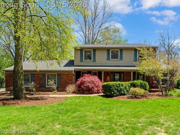 5939 Dunmore Drive, West Bloomfield Twp, MI 48322