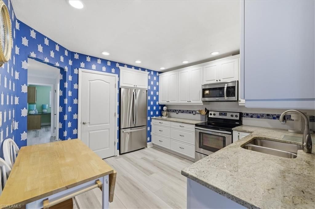 3356 N Key Dr, Unit 7, North Fort Myers, FL 33903 Photo