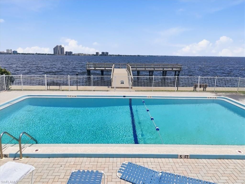 3356 N Key Dr, Unit 7, North Fort Myers, FL 33903 Photo