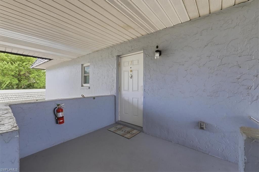 3356 N Key Dr, Unit 7, North Fort Myers, FL 33903 Photo