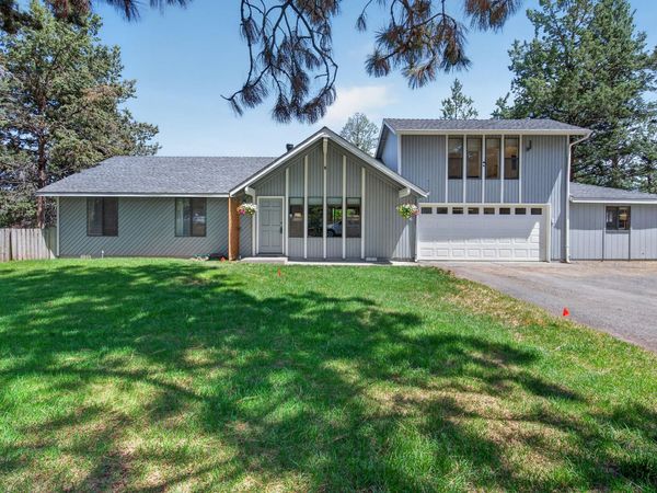 60866 Brosterhous Road, Bend, OR 97702