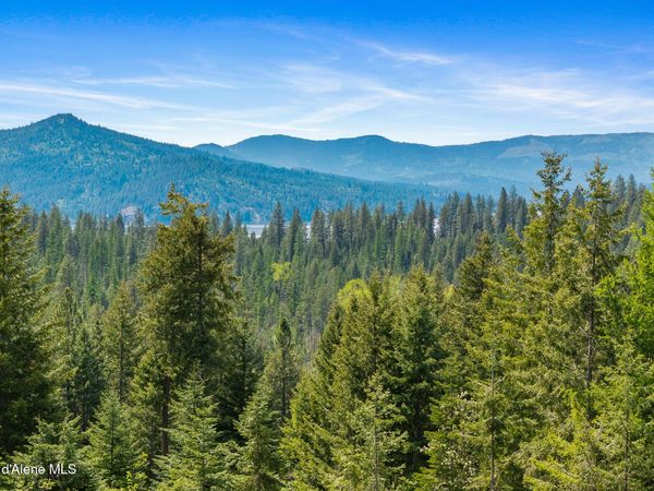 2056 Echo Canyon Dr , Harrison, ID 83833