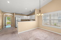4712 Peony Circle photo 4