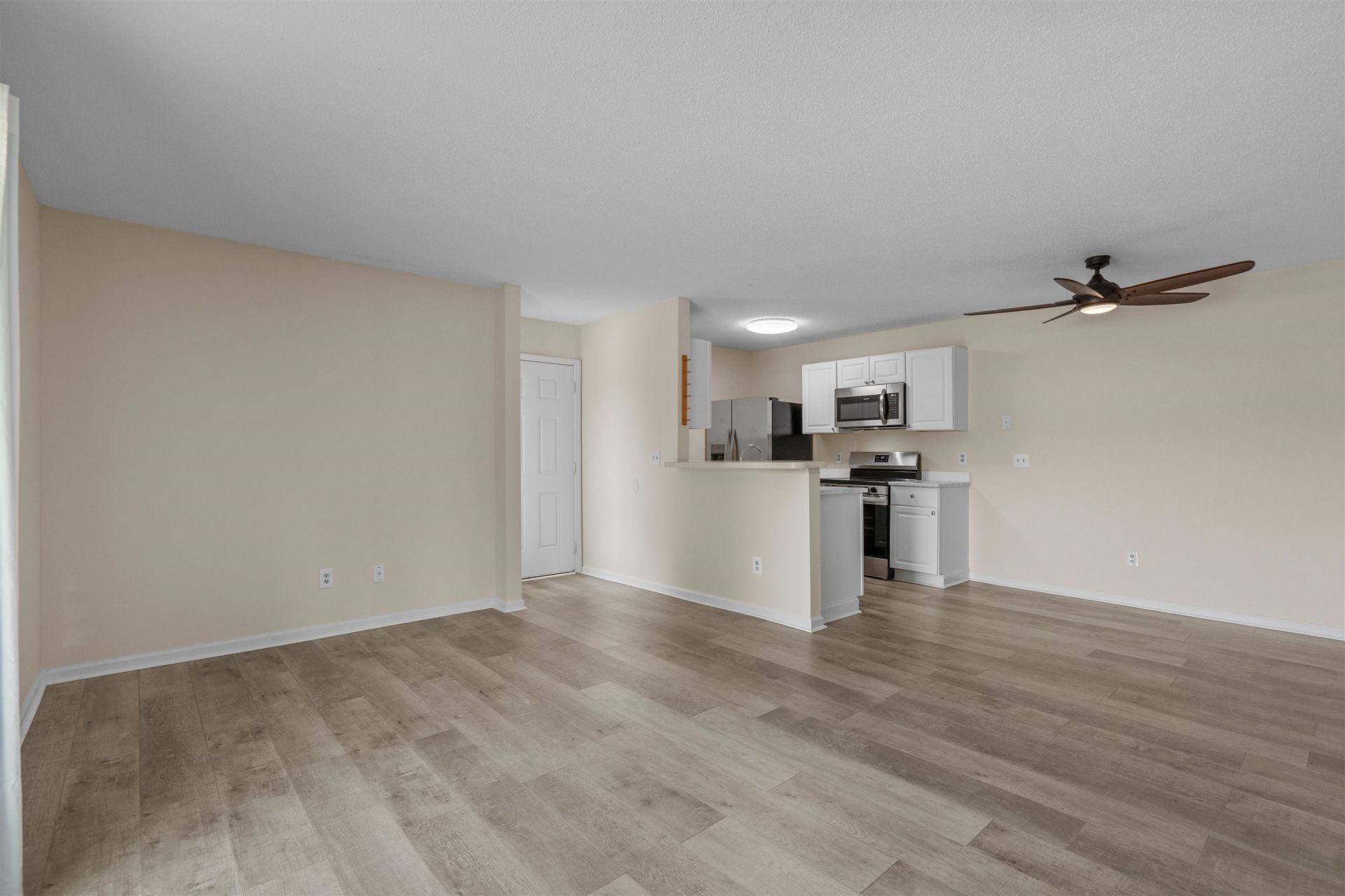 1356 Glenns Bay Rd. Photo 9
