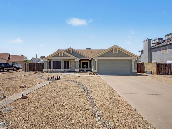 7537 E GARY Circle, Mesa, AZ 85207