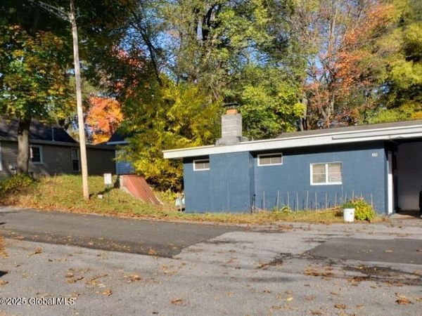 3545 Carmen Road, Unit #35, Schenectady, NY 12303