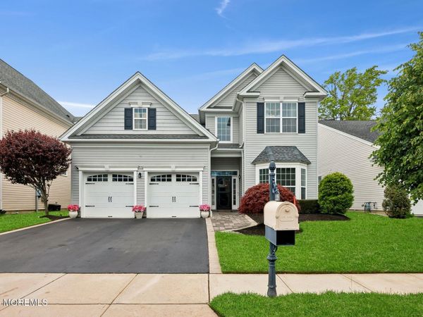 128 Sunset Drive, Tinton Falls, NJ 07724