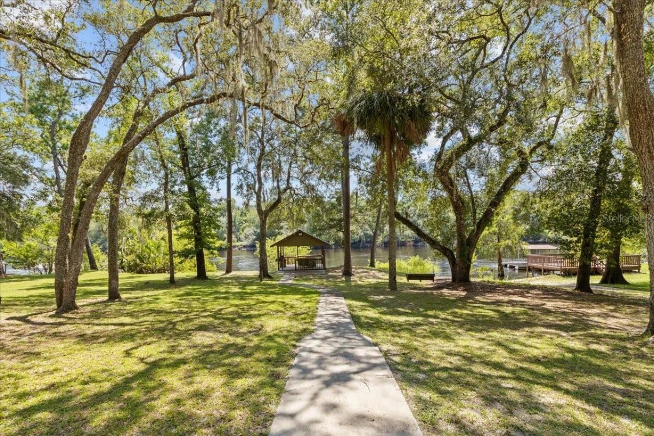 9859 NW 38th Terrace , Branford, FL 32008 Photo