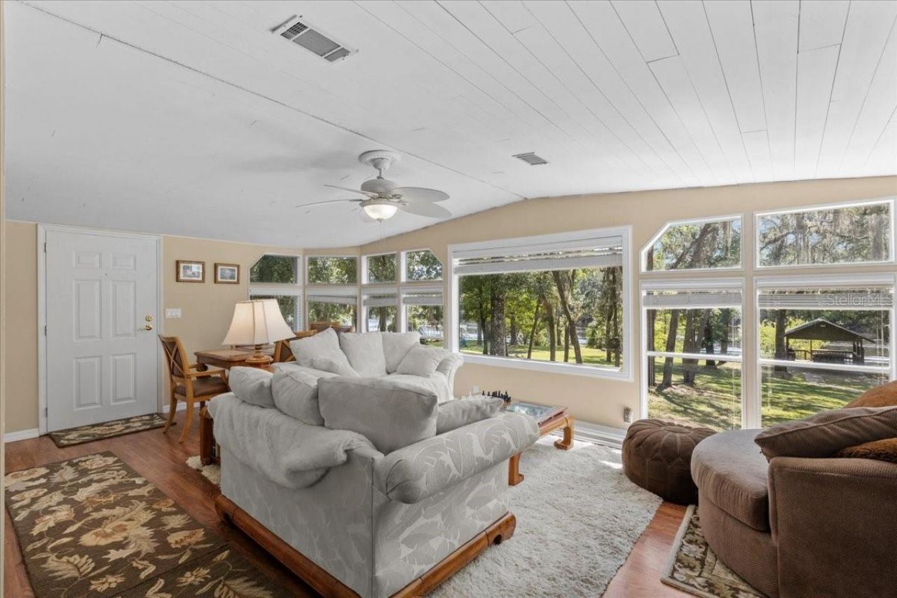 9859 NW 38th Terrace , Branford, FL 32008 Photo