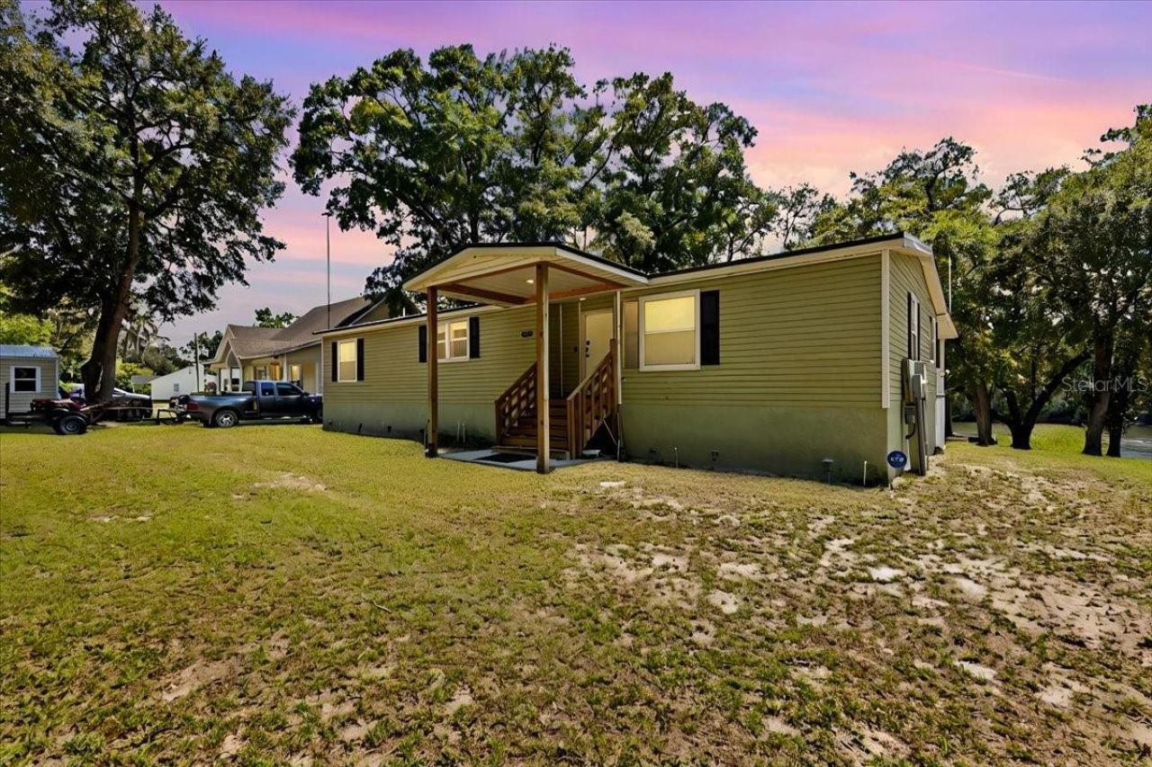 9859 NW 38th Terrace , Branford, FL 32008 Photo