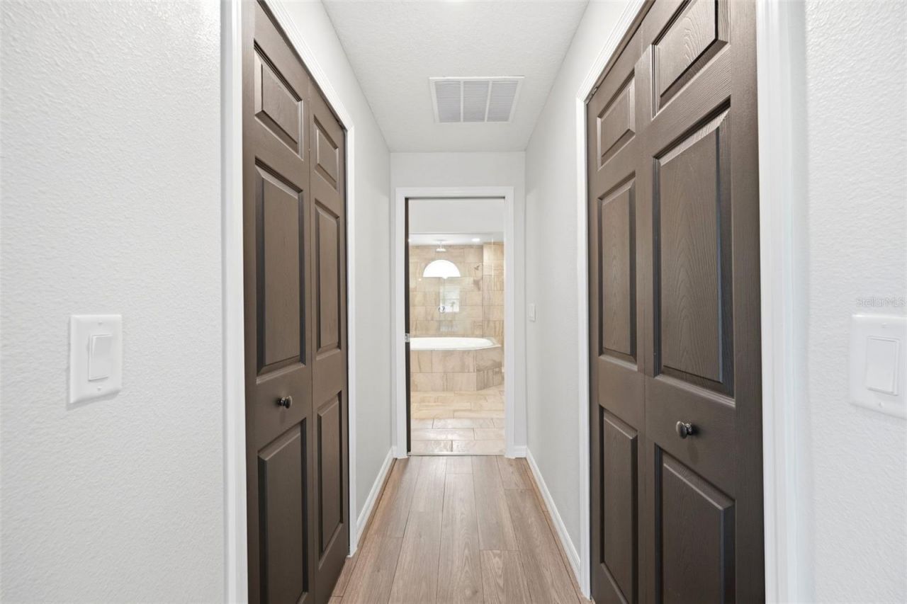 18043 Palmdale Road , Weeki Wachee, FL 34614 Photo