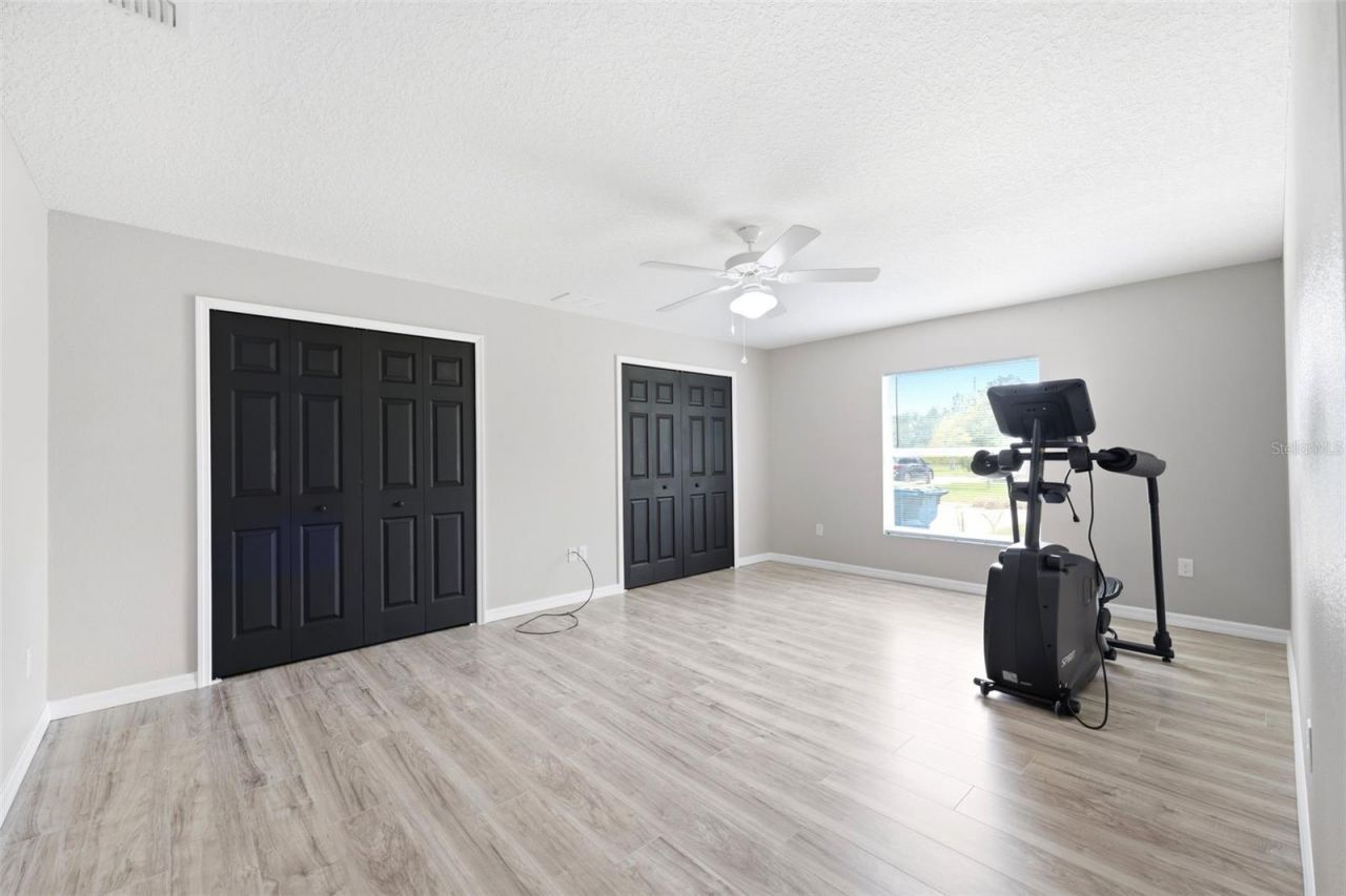 18043 Palmdale Road , Weeki Wachee, FL 34614 Photo