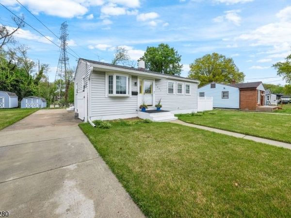 1407 Baetzel Ave, Gloucester, NJ 08030