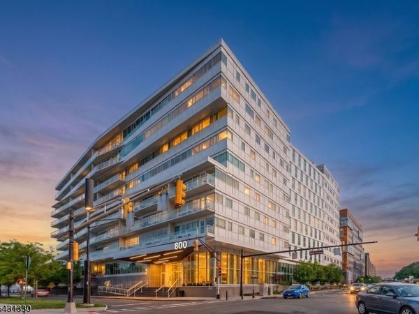 800 Ave Port Imp920, Weehawken, NJ 07086