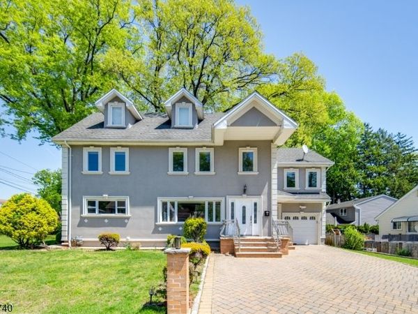 15 Alyson Pl, Bloomfield, NJ 07003