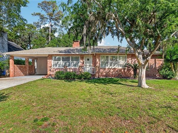 629 Neptune Way, St. Simons Island, GA 31522