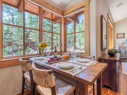 12236 Pete Alvertson Drive, Truckee, CA 96161 Photo