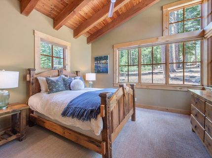 12236 Pete Alvertson Drive, Truckee, CA 96161 Photo