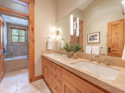 12236 Pete Alvertson Drive, Truckee, CA 96161 Photo