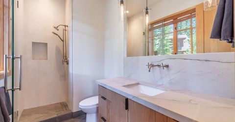 12236 Pete Alvertson Drive, Truckee, CA 96161 Photo