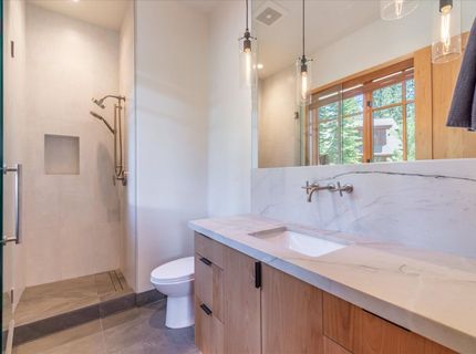 12236 Pete Alvertson Drive, Truckee, CA 96161 Photo
