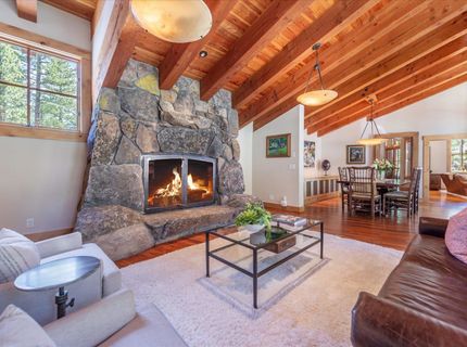 12236 Pete Alvertson Drive, Truckee, CA 96161 Photo