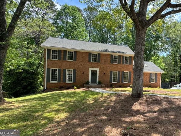 2302 Smokehouse Path, Lawrenceville, GA 30044