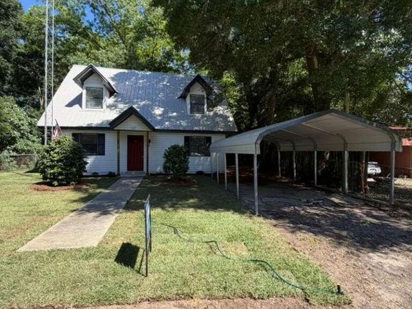 127 S 22ND Street, DeFuniak Springs, FL 32435