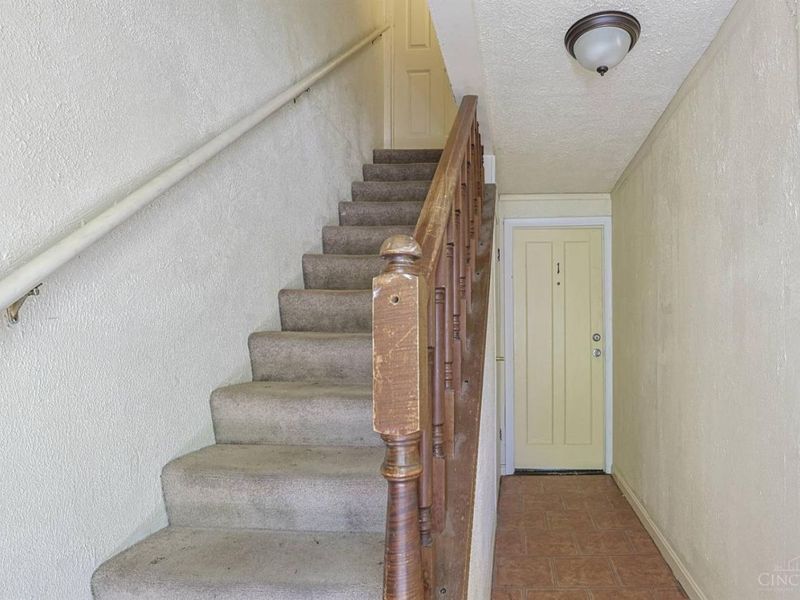 6210 Berauer Road, Cincinnati, OH 45248 Photo 14