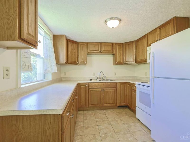 6210 Berauer Road, Cincinnati, OH 45248 Photo 4
