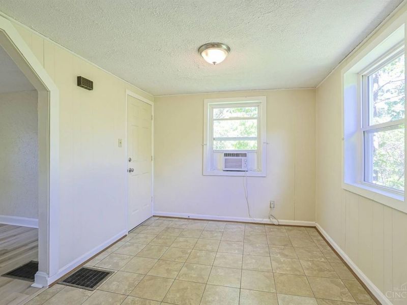6210 Berauer Road, Cincinnati, OH 45248 Photo 8
