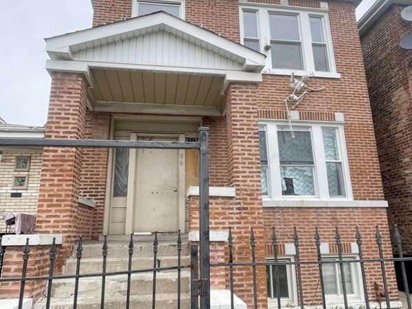 2512 W 45th Place , Chicago, IL 60632