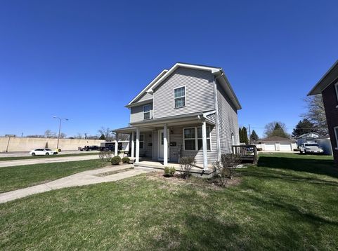 Main Photo