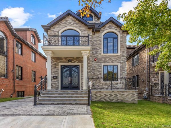 3522 221st Street , Bayside, NY 11361