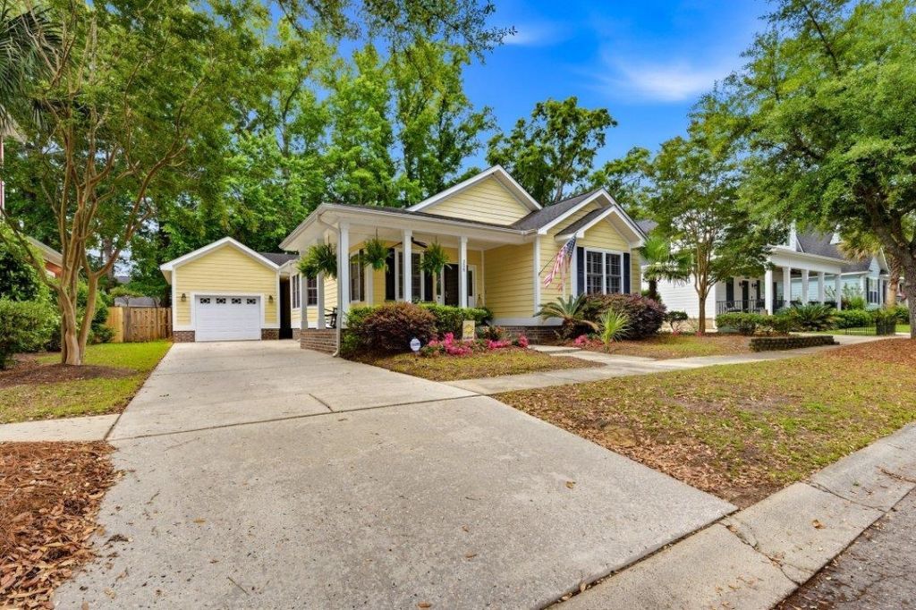 208 Greenwich Dr.  Photo 25