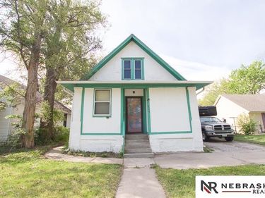 715 W Q Street , Lincoln, NE 68528