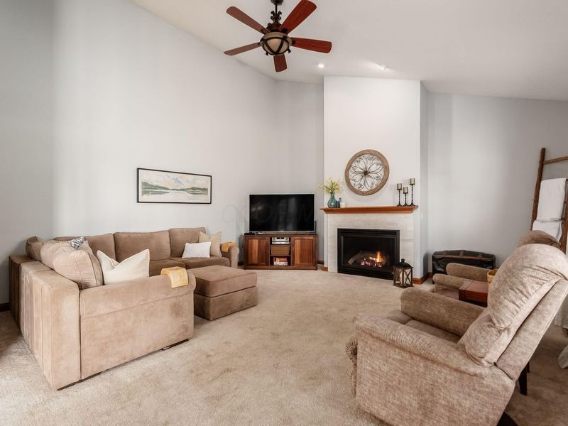 8024 Millway Loop, Powell, OH 43065 Photo 12