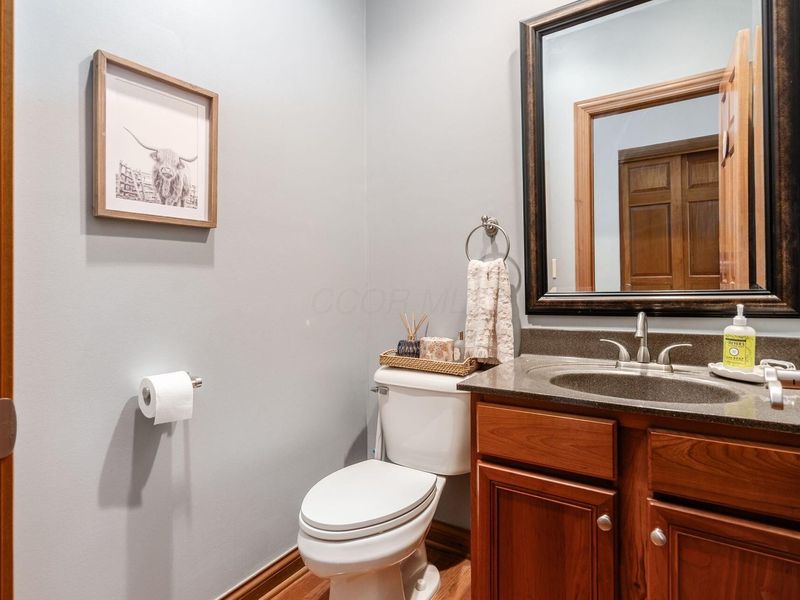 8024 Millway Loop, Powell, OH 43065 Photo 6