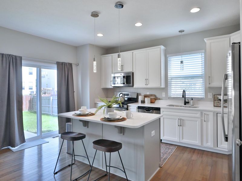 4884 Black Sycamore Drive, Columbus, OH 43231 Photo 6
