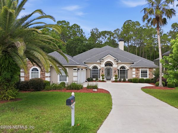 1252 N BURGANDY Trail, Jacksonville, FL 32259