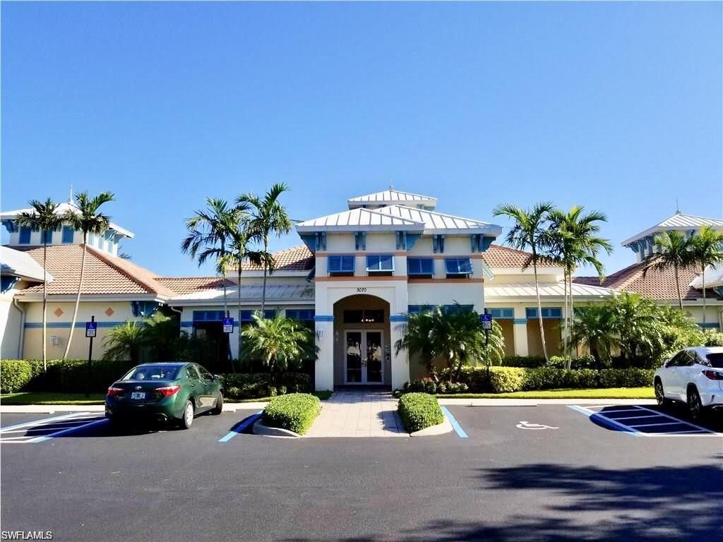 3017 Driftwood Way, Unit 3001, Naples, FL 34109 Photo